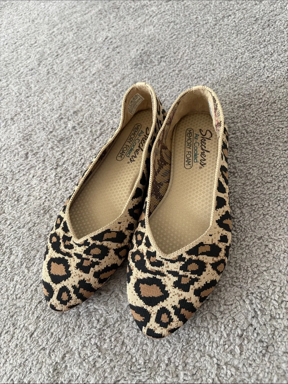 Skechers Air Cooled Brown Cheetah Ballet Flat Memory Foam Women's 8 Knit